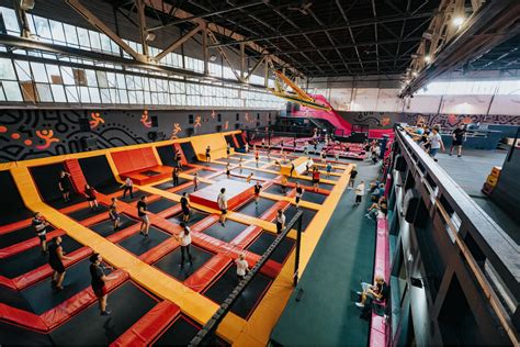 hangar 646 regulamin.
